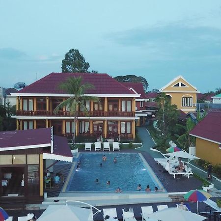 Golden Hotel Dondet Muang Không Exteriör bild