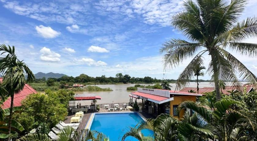 Golden Hotel Dondet Muang Không Exteriör bild