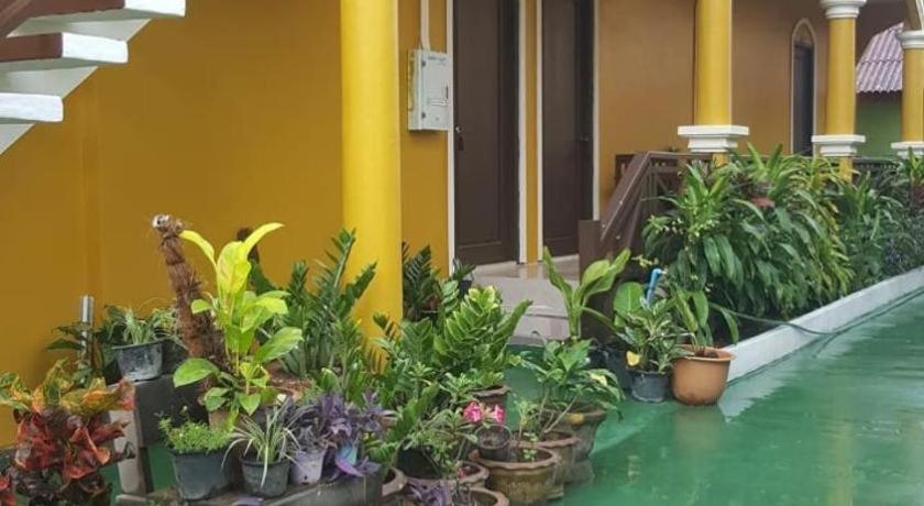 Golden Hotel Dondet Muang Không Exteriör bild